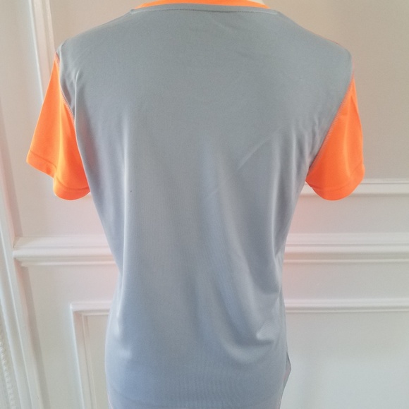Women's Active color block t shirt - Picture 3 of 5